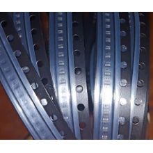  TI(德州仪器) 芯片 贴片微处理器 SN75HVD11D 封装:SOIC-8 PN:SN75HVD11D